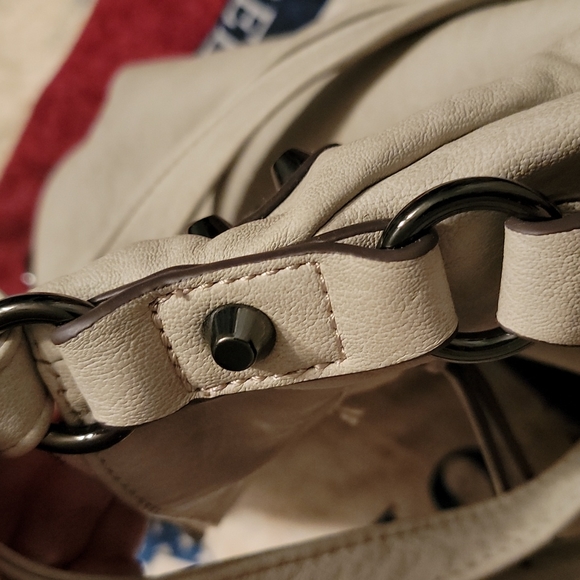 Jessica Simpson Handbag - Picture 6 of 11